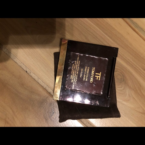 TOM FORD Cheek Color - Picture 2 of 3